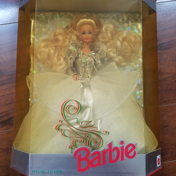 happy holidays barbie 1992